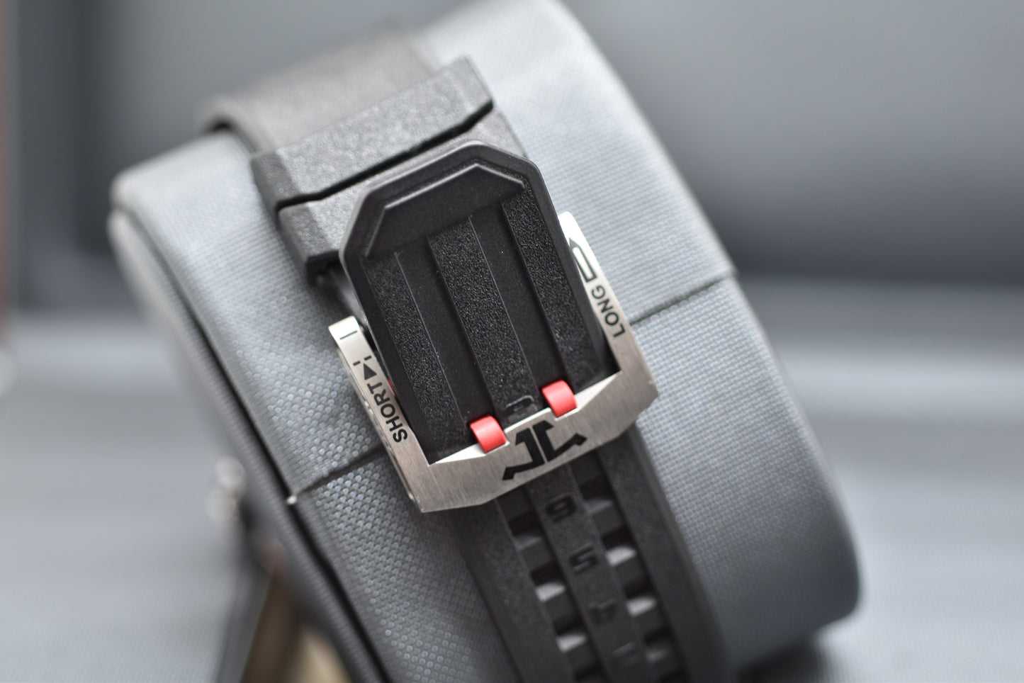 Jaeger-LeCoultre Master Compressor Extreme Lab 2