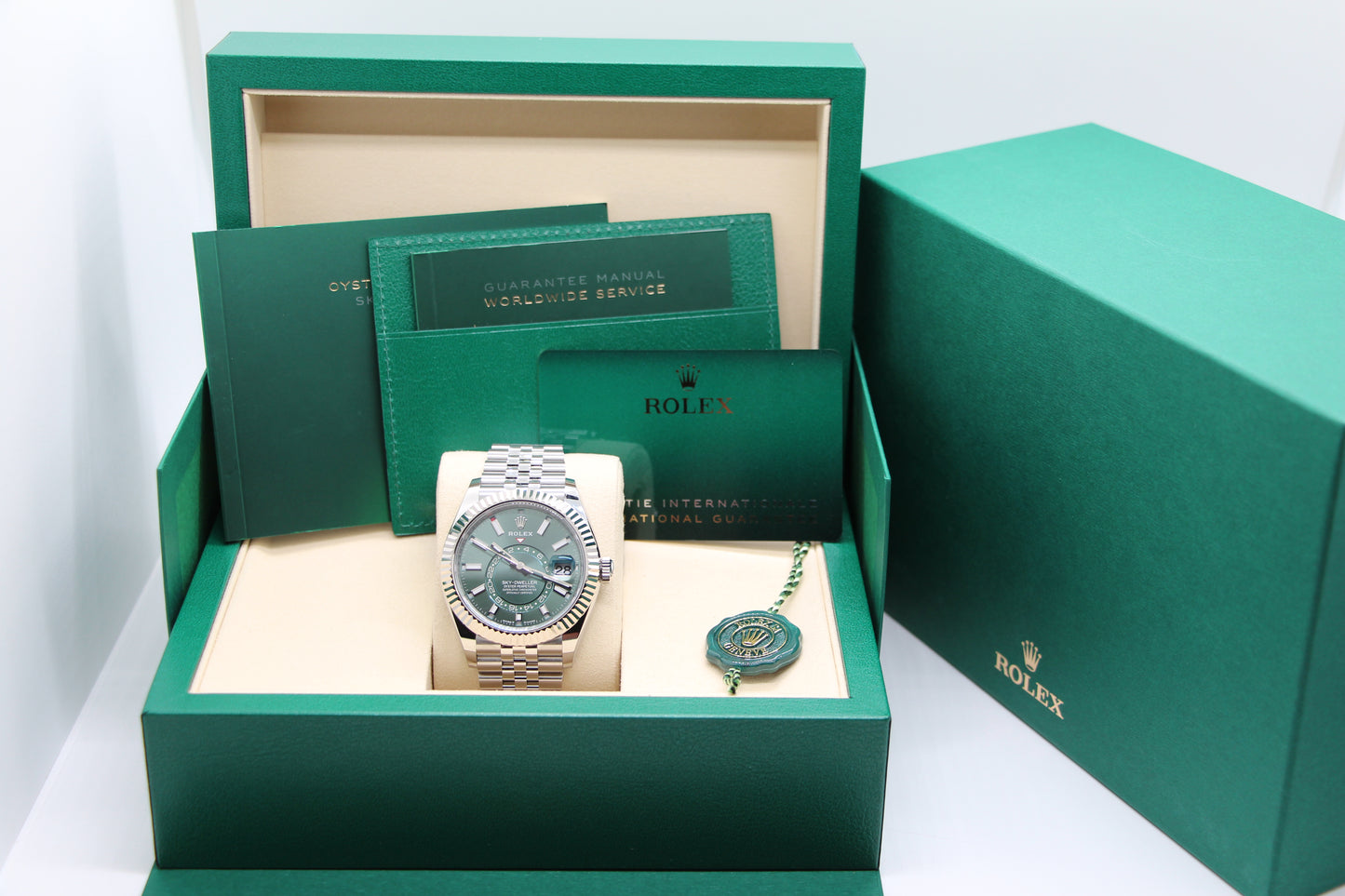 Rolex Sky-Dweller Grün
