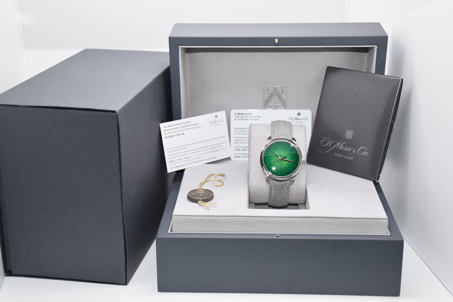 H. Moser & Cie Endeavour Concept Lime Green