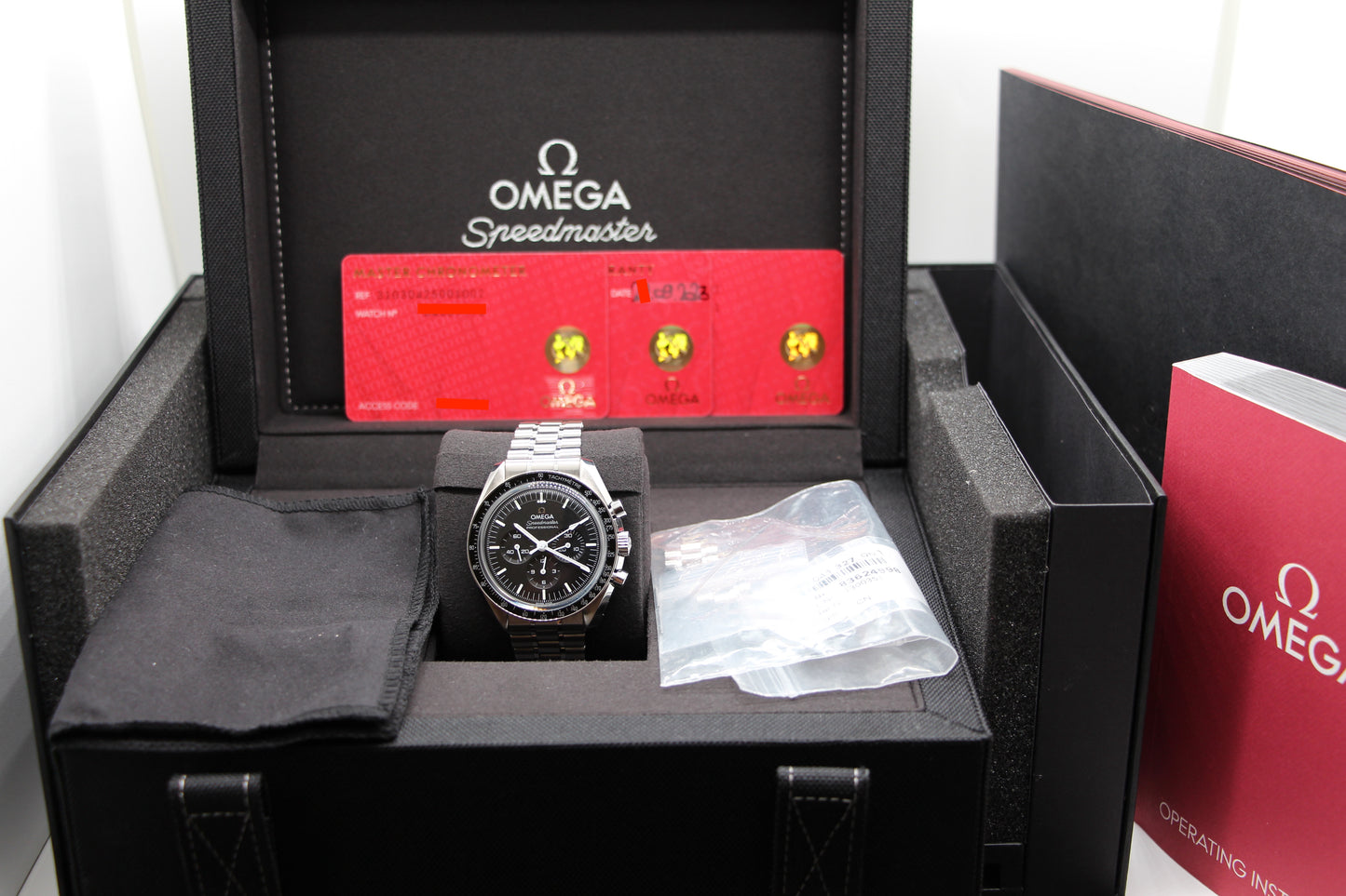 Omega Speedmaster Saphir