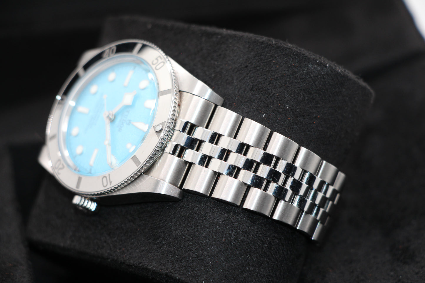 Tudor Black Bay 54 Lagoon