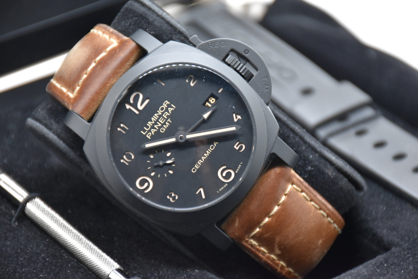 Panerai Luminor 1950 3 Days GMT