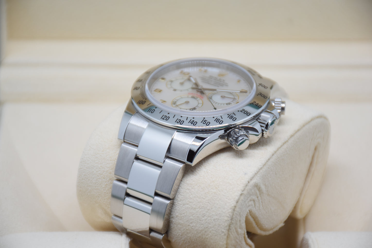 Rolex Daytona Tahitian MOP