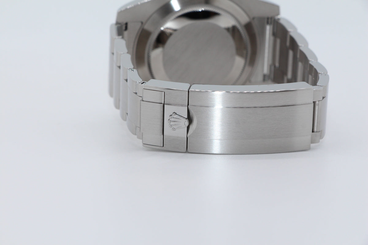 Rolex Submariner Date