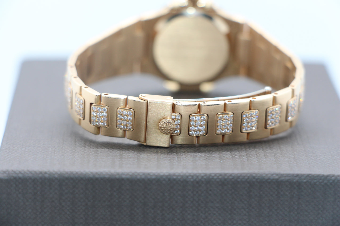 Patek Philippe Lady Nautilus 18K Gold Diamonds