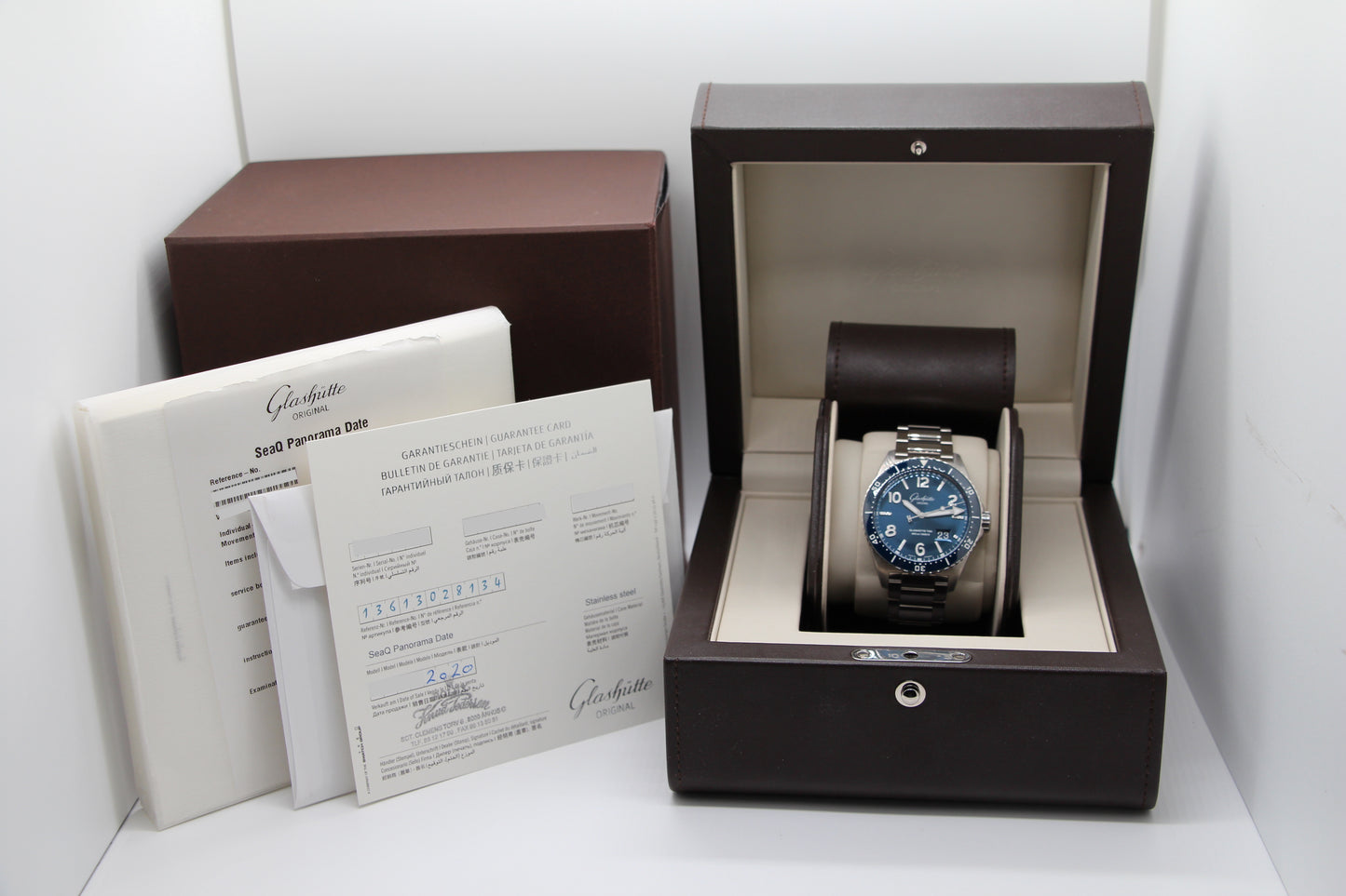 Glashütte SeaQ Panorama Date