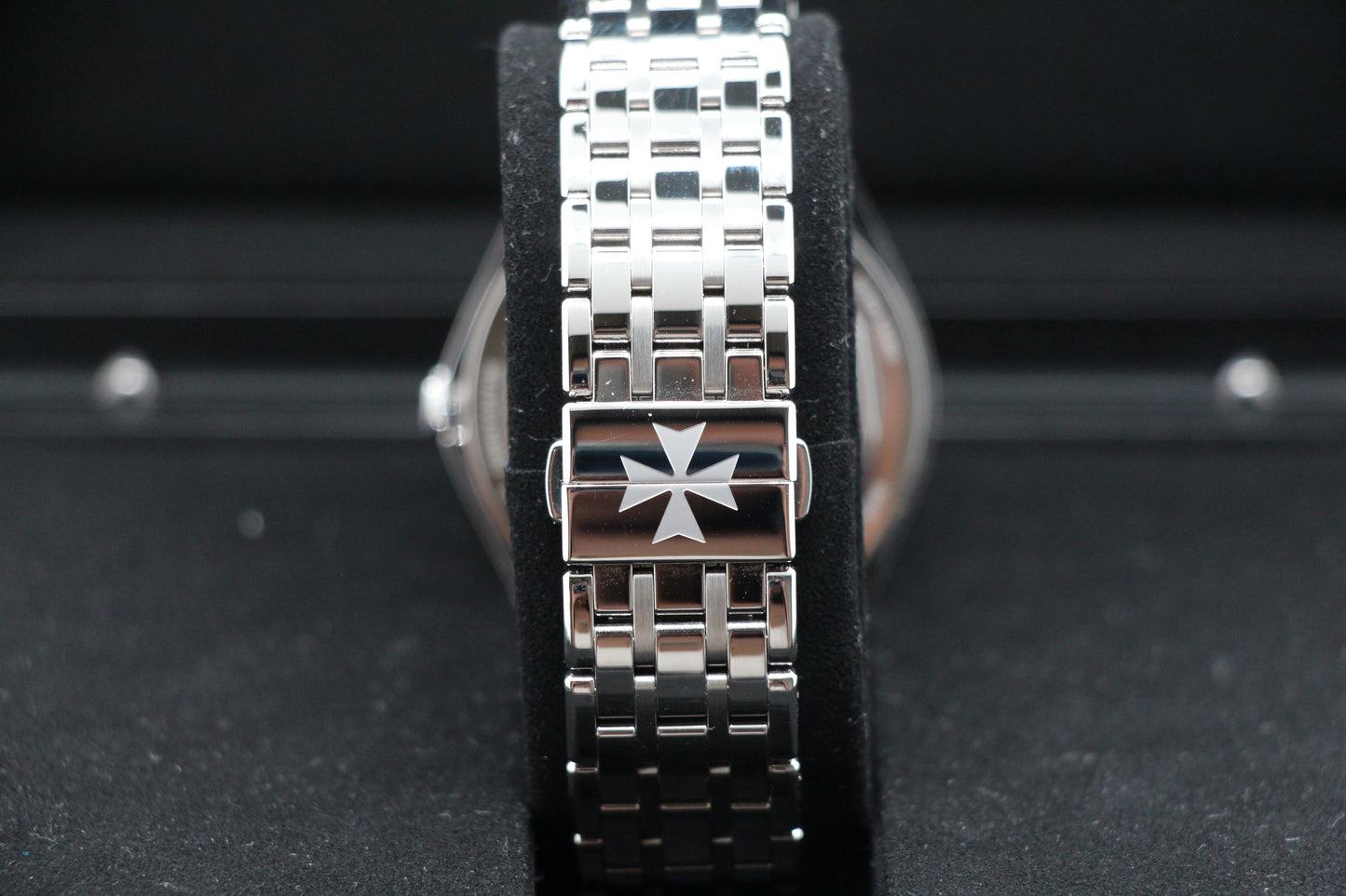 Vacheron Constantin Fiftysix