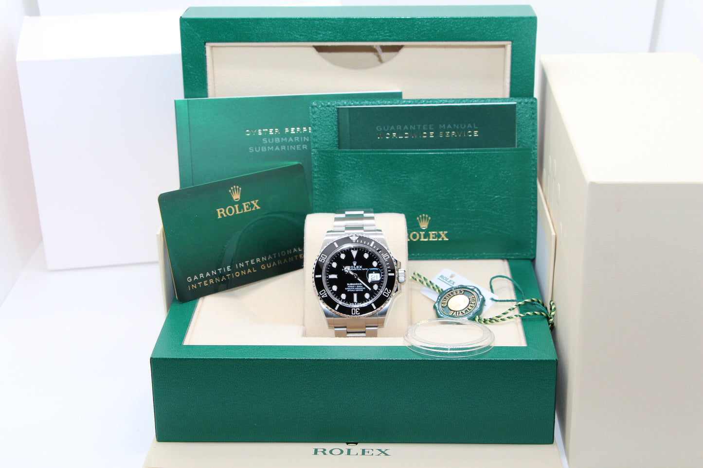 Rolex Submariner Date