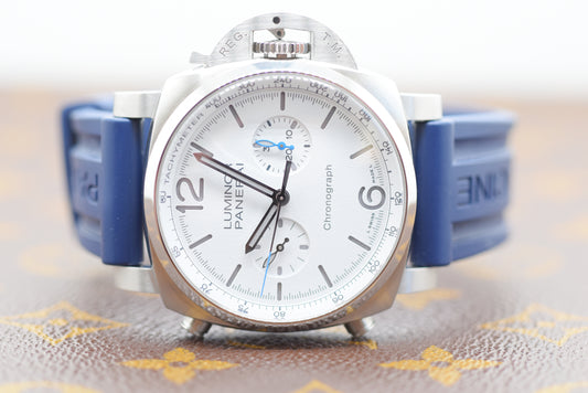 Panerai Luminor Chronograph 44