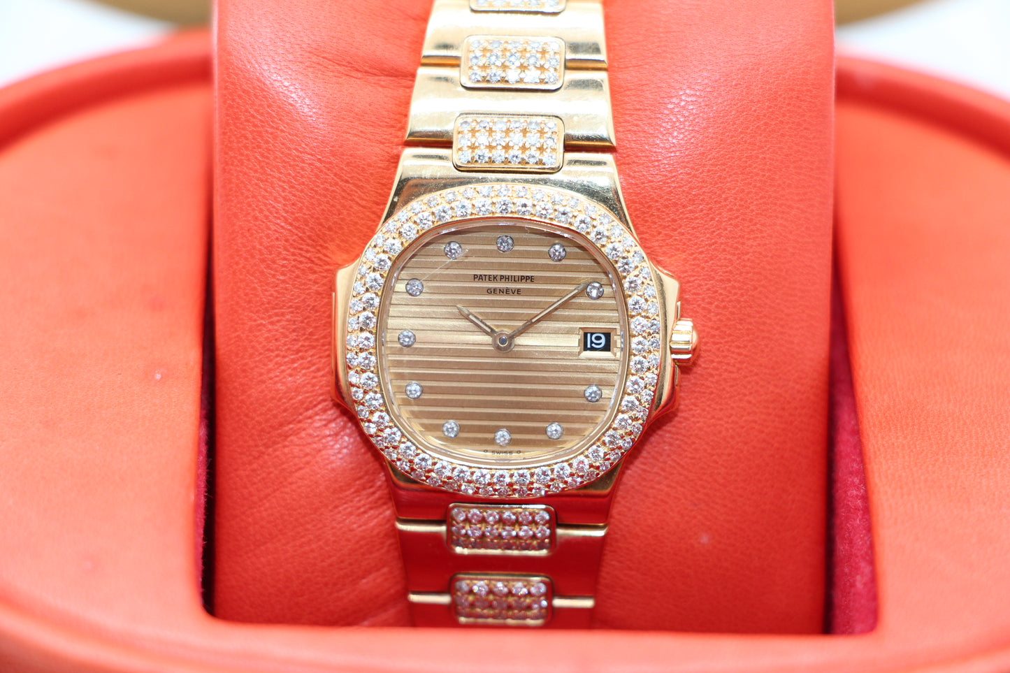 Patek Philippe Lady Nautilus Diamonds