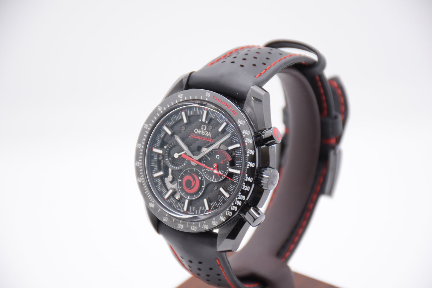 Omega Speedmaster Dark Side of the Moon Alinghi