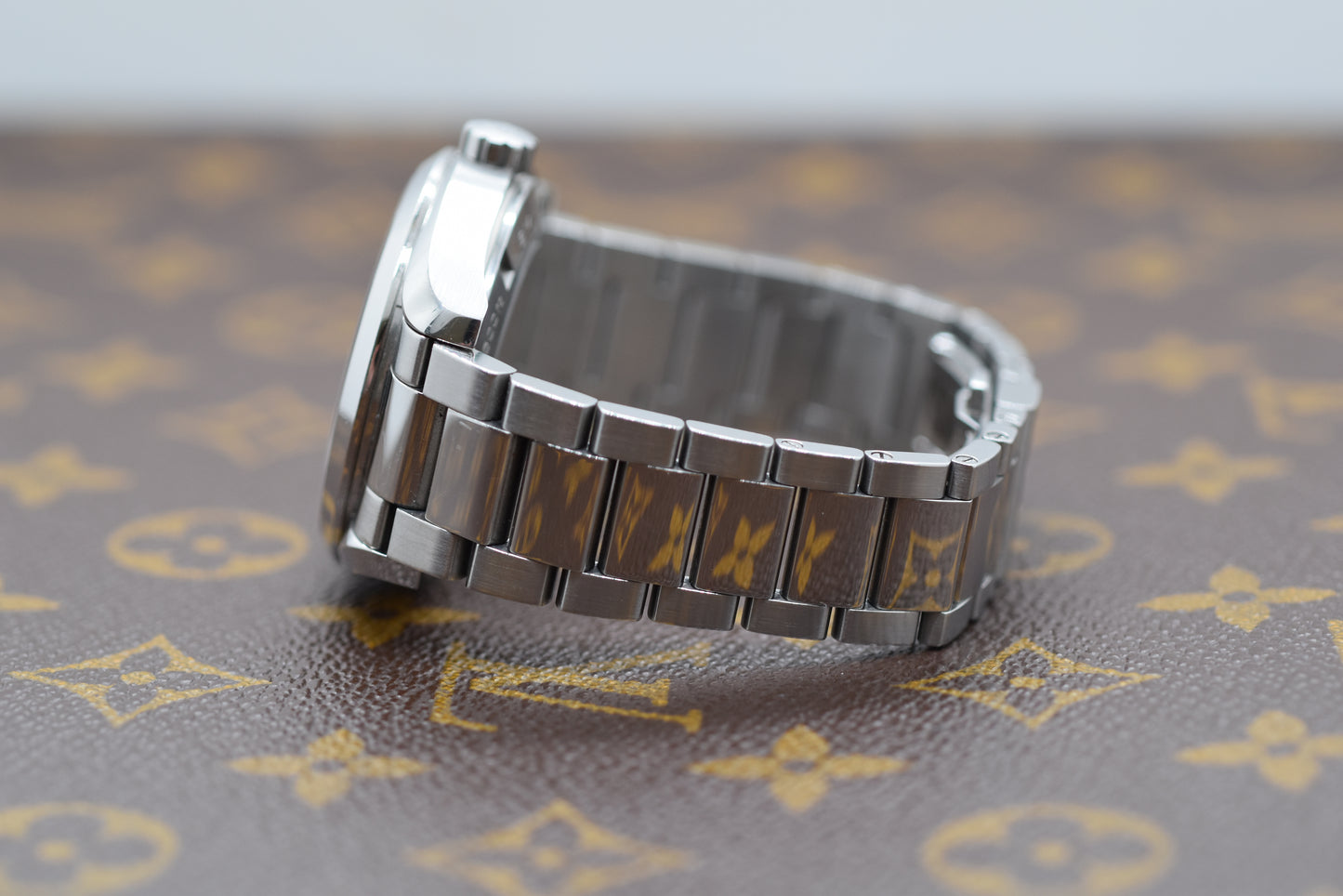 Omega Seamaster Aqua Terra GMT