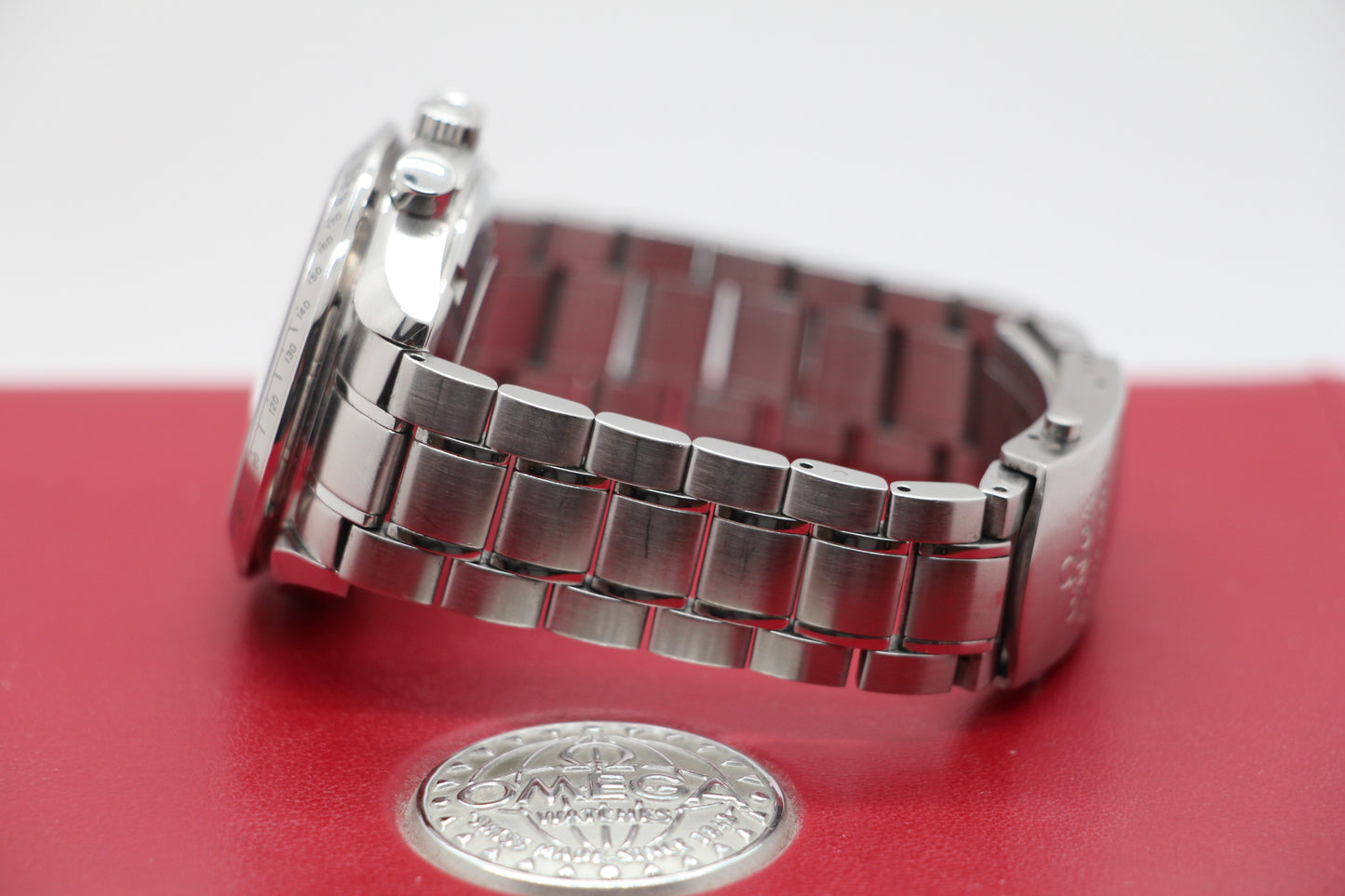 Omega Speedmaster Date