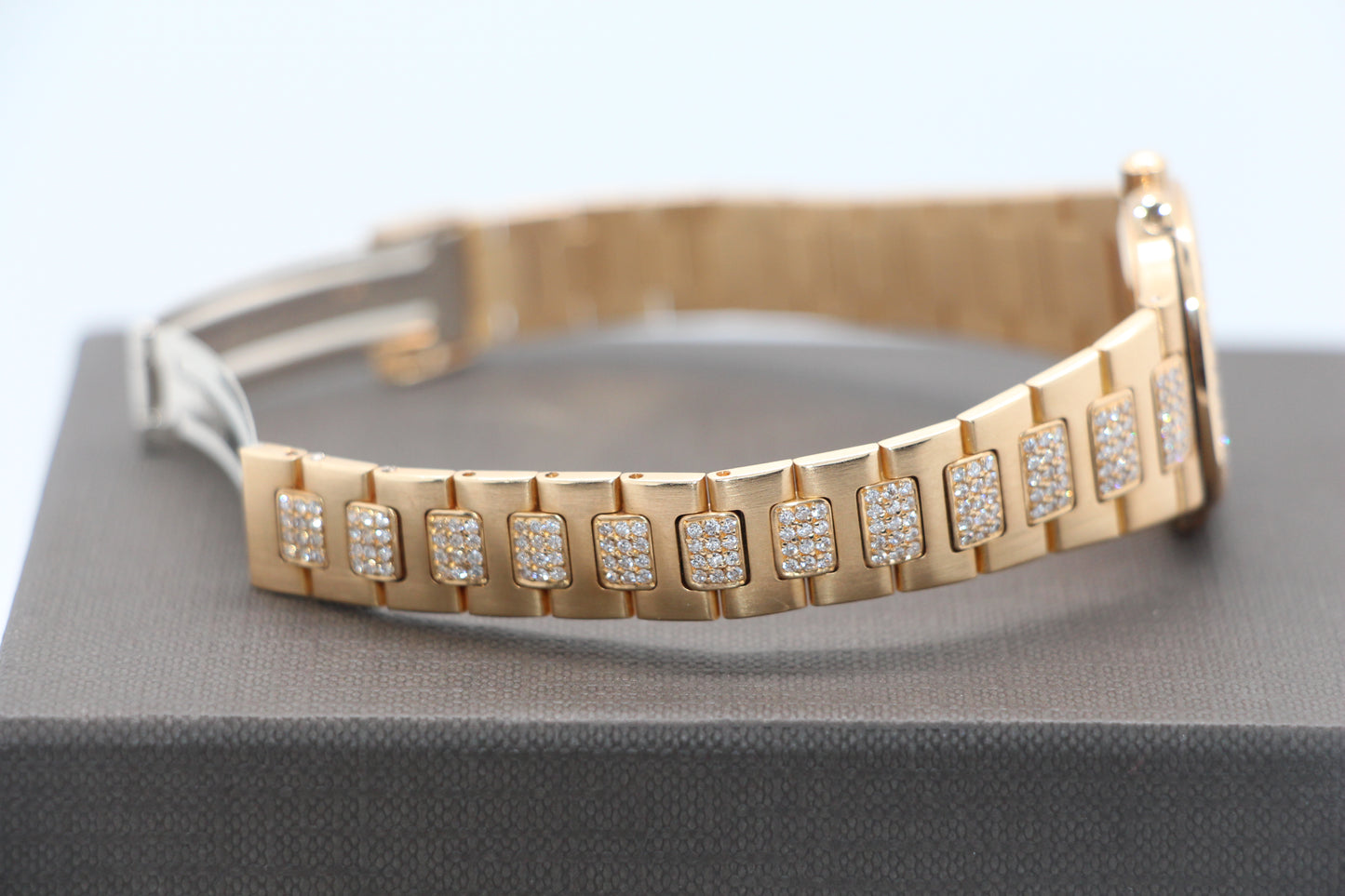 Patek Philippe Lady Nautilus 18K Gold Diamonds