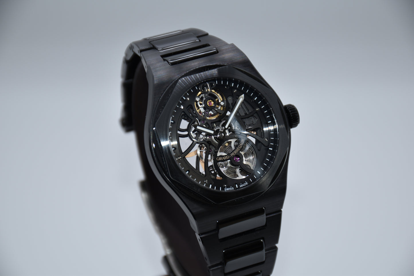 Girard Perregaux Laureato Skeleton