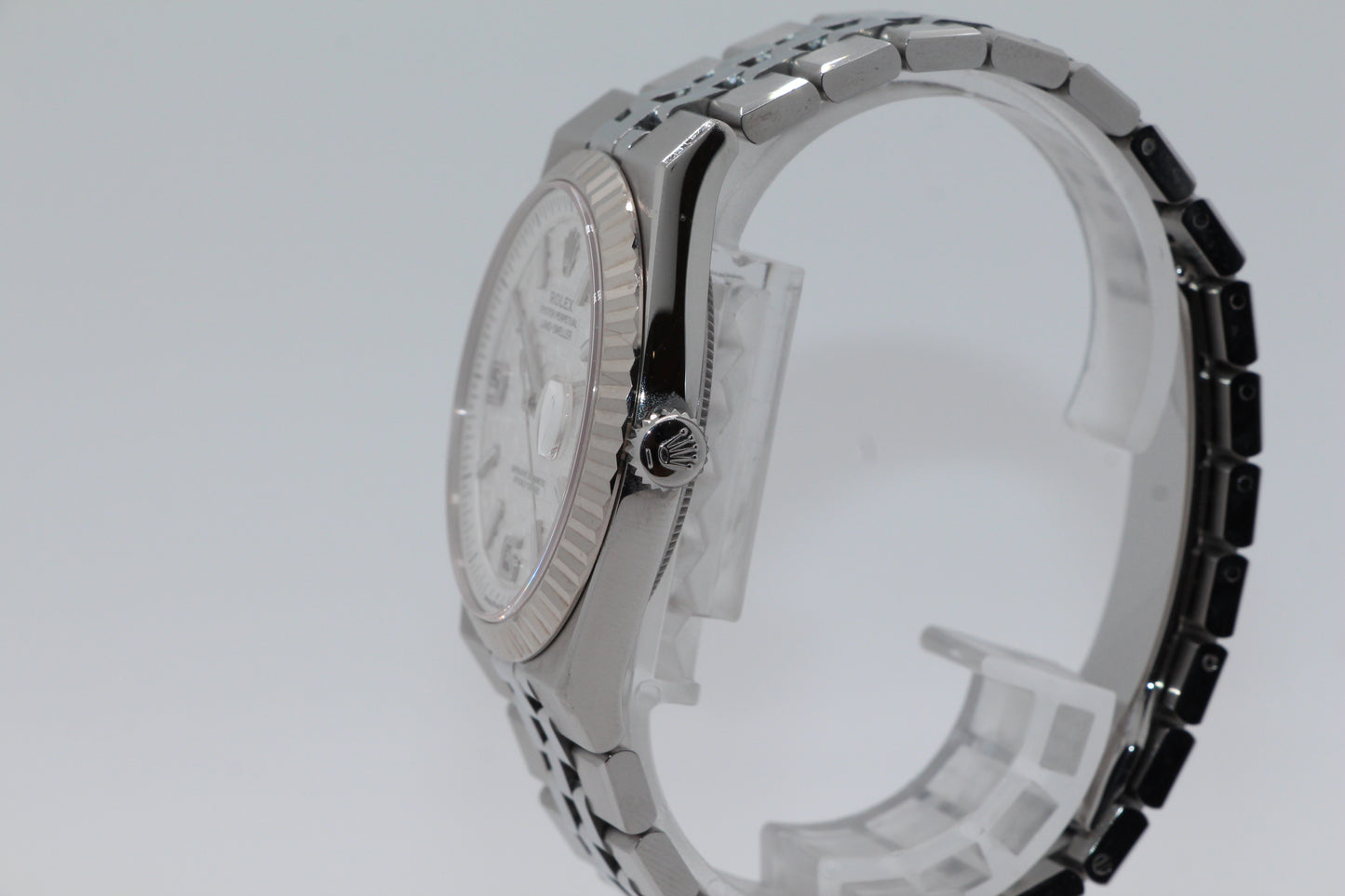 Rolex Land-Dweller 40