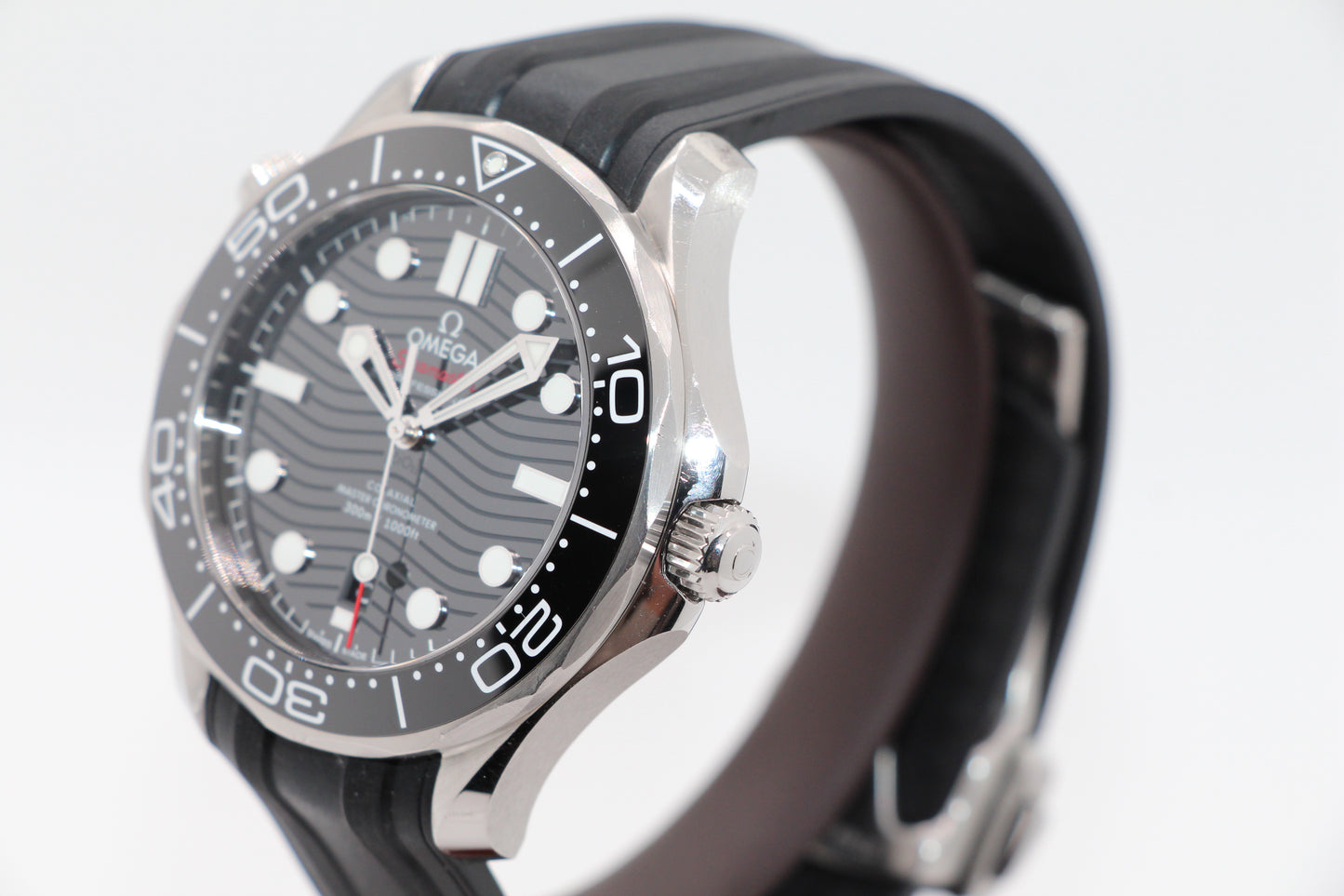 Omega SMP 300M Schwarz