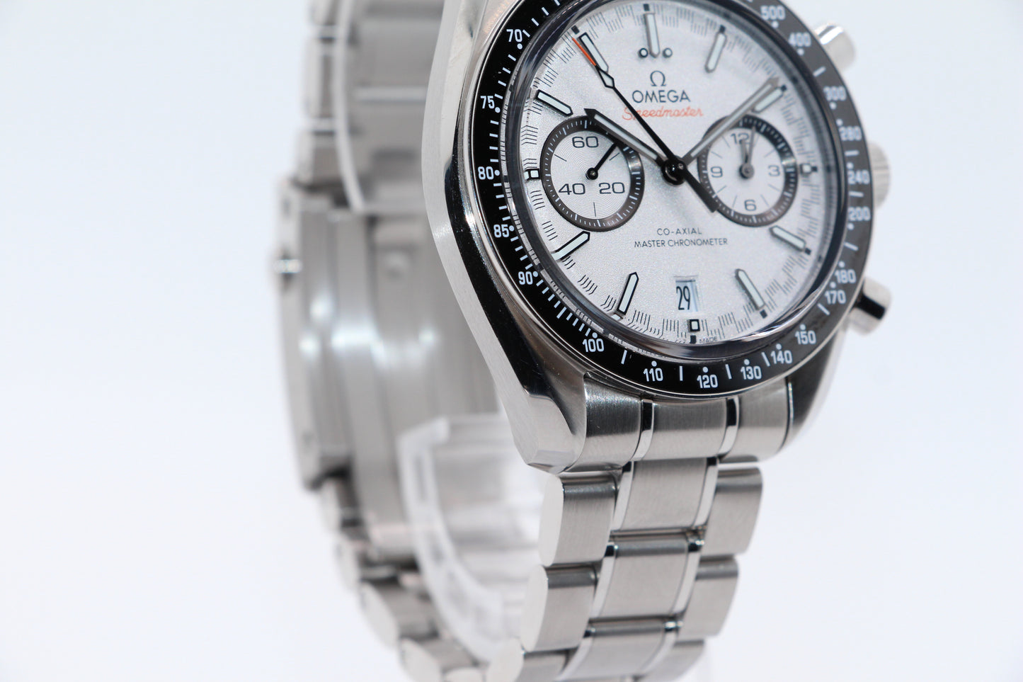 Omega Speedmaster Racing