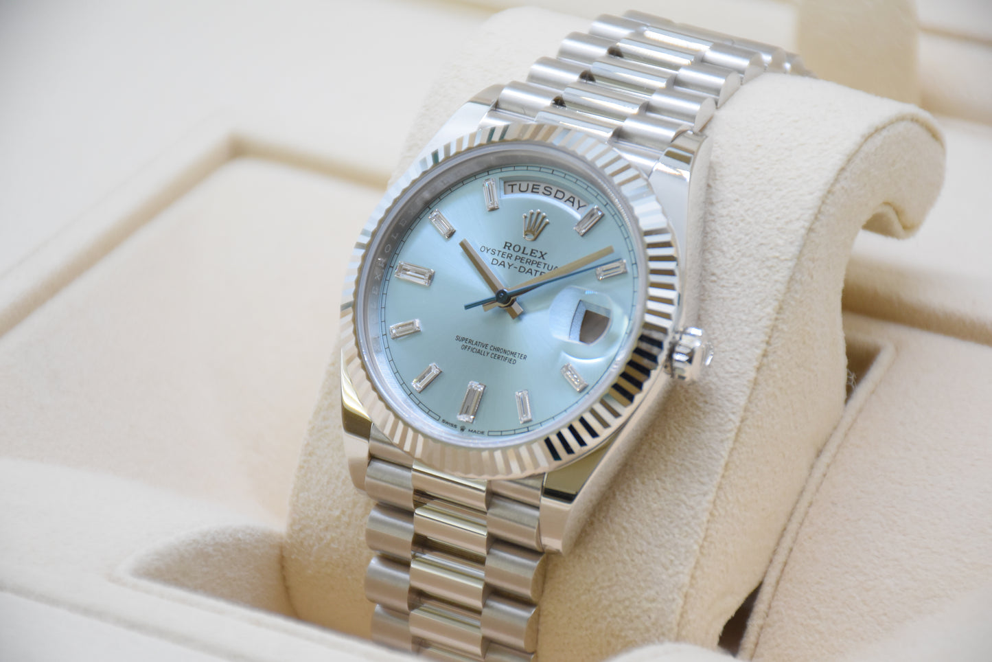 Rolex Day-Date 40 Platin Baguette