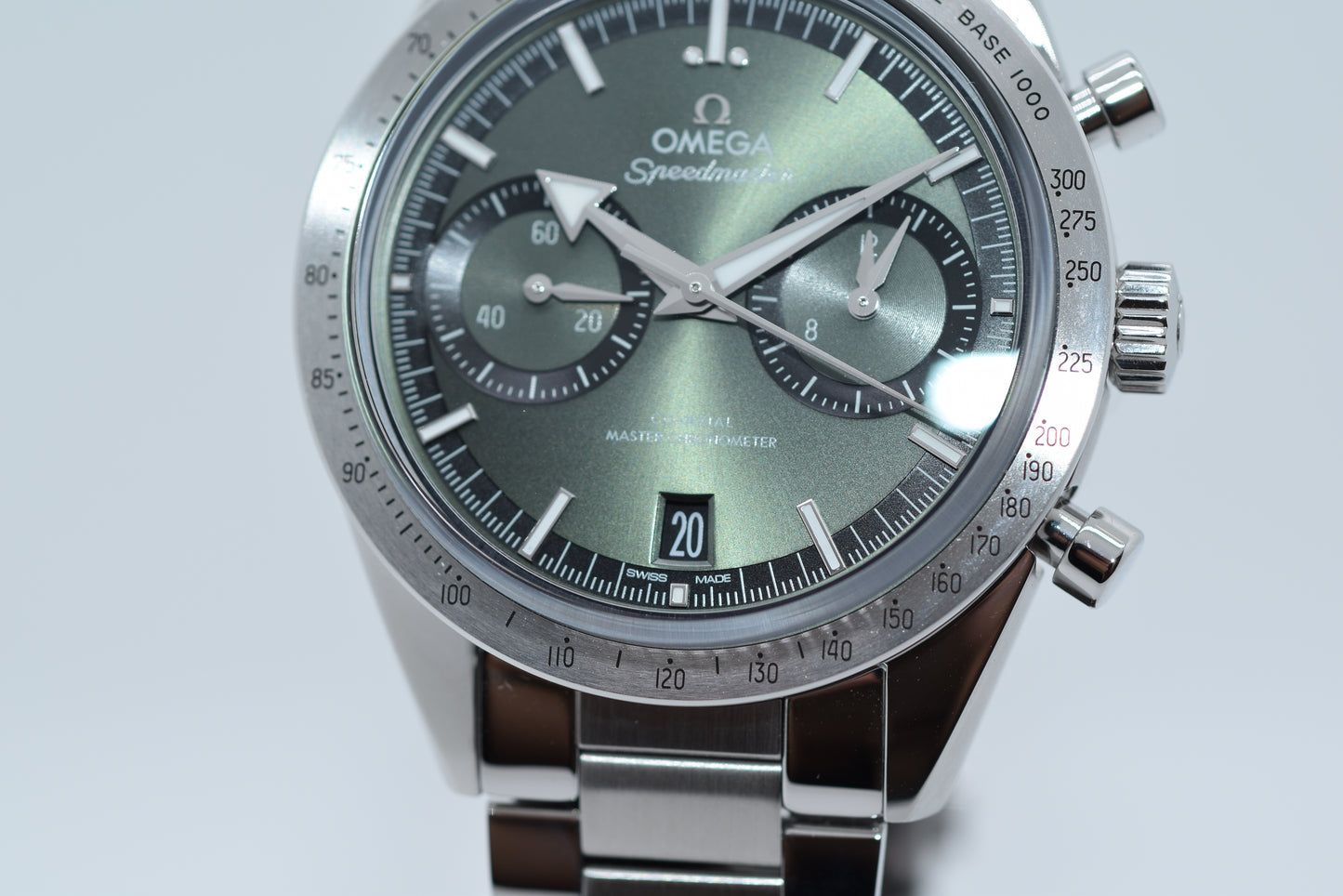 Omega Speedmaster’57 Green