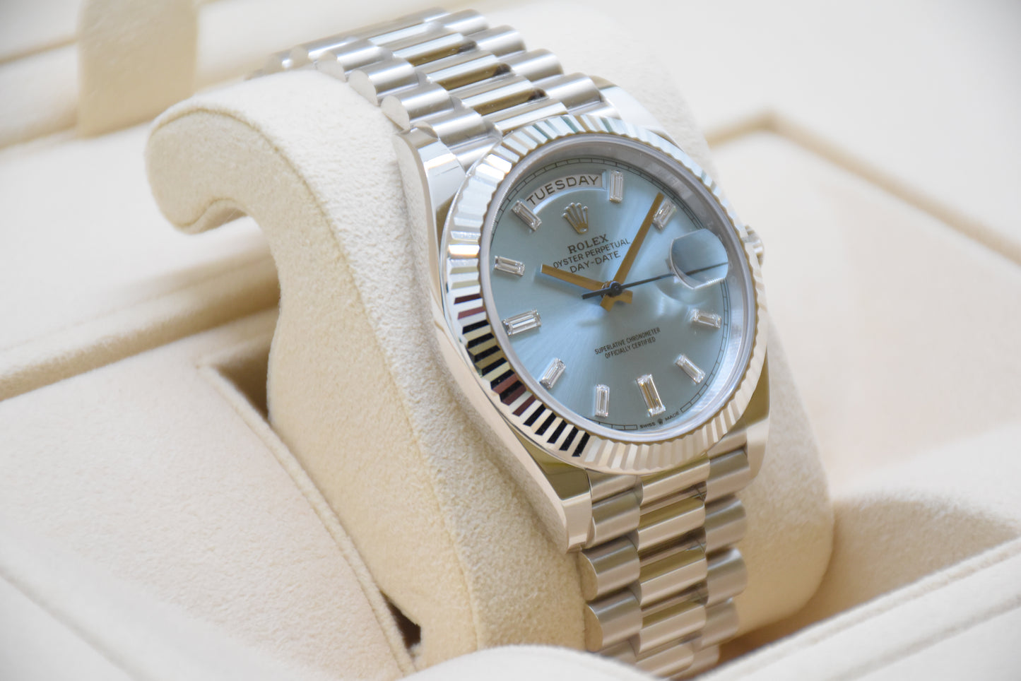 Rolex Day-Date 40 Platin Baguette