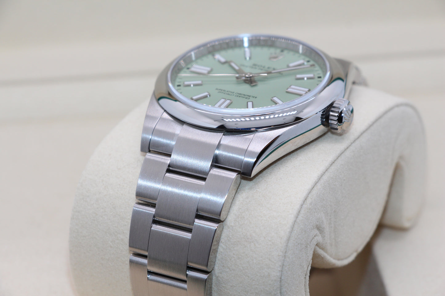 Rolex Oyster Perpetual 41 Pistachio Green NEW