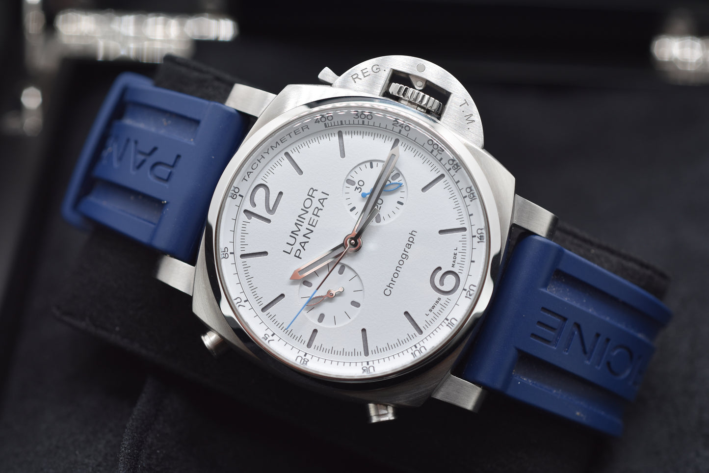 Panerai Luminor Chronograph 44