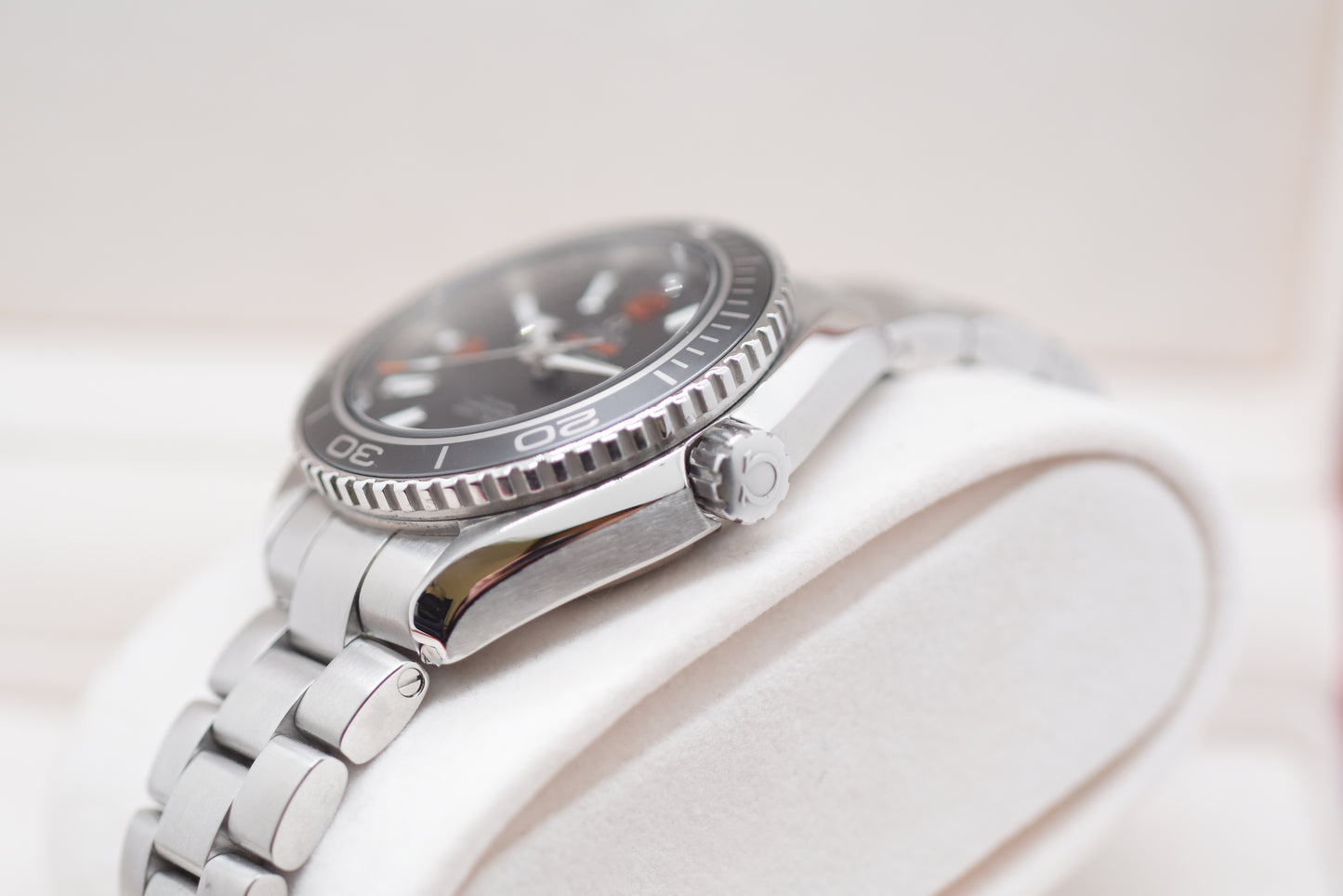 Omega Seamaster Planet Ocean 37,5mm Mid-Size